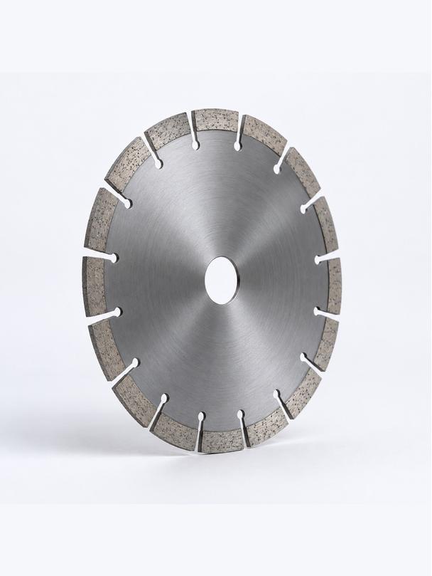 Tarcza diamentowa GRIPTON 230 mm segmentowa